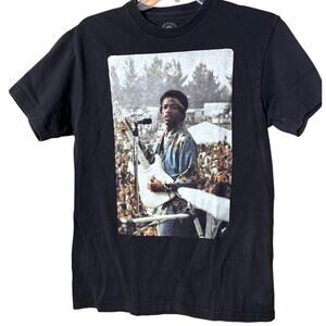Jimi Hendrix Authentic Tee – Woodstock Photo Graphic – Black T-Shirt (Size M)
